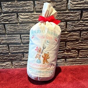 Holiday Wishes Gift Bag with Red Bow